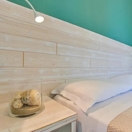 Ancora 3* أكيارولي