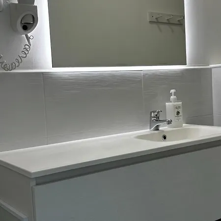 Ancora Lejlighedshotel 3*