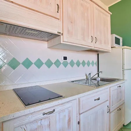 아파트호텔 Ancora 아시아롤리